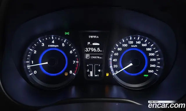 Hyundai Grandeur 2013 3.0 автомат (гидро), миниатюра 8 Hyundai Grandeur 2013 3.0 автомат (гидро), миниатюра 8