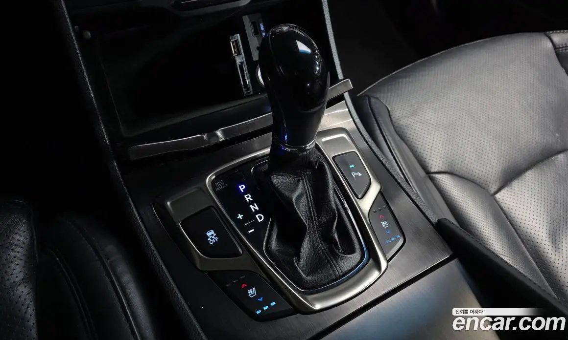 Hyundai Grandeur 2013 3.0 автомат (гидро), фото 9 Hyundai Grandeur 2013 3.0 автомат (гидро), фото 9