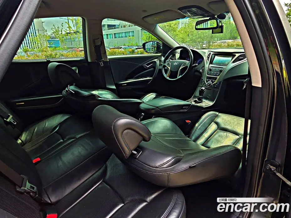 Hyundai Grandeur 2013 3.0 автомат (гидро), фото 15 Hyundai Grandeur 2013 3.0 автомат (гидро), фото 15