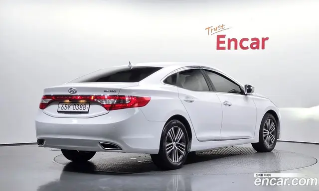 Hyundai Grandeur 2013 3.0 автомат (гидро), миниатюра 2