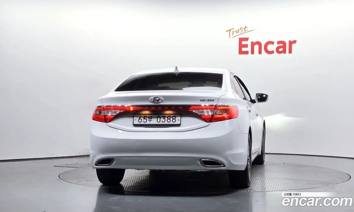 Hyundai Grandeur 2013 3.0 автомат (гидро), фото 4