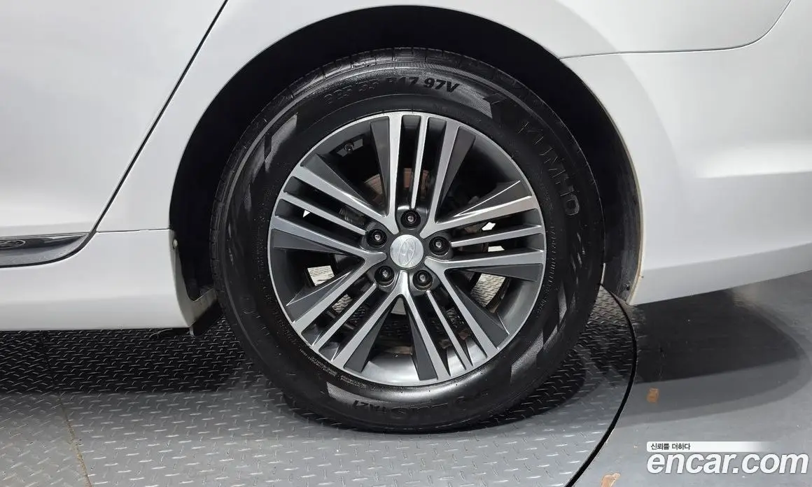 Hyundai Grandeur 2013 3.0 автомат (гидро), фото 7