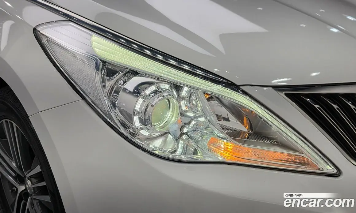 Hyundai Grandeur 2013 3.0 автомат (гидро), фото 8