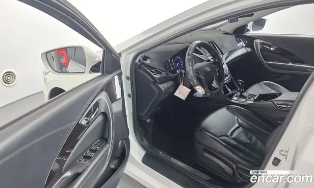 Hyundai Grandeur 2013 3.0 автомат (гидро), миниатюра 11