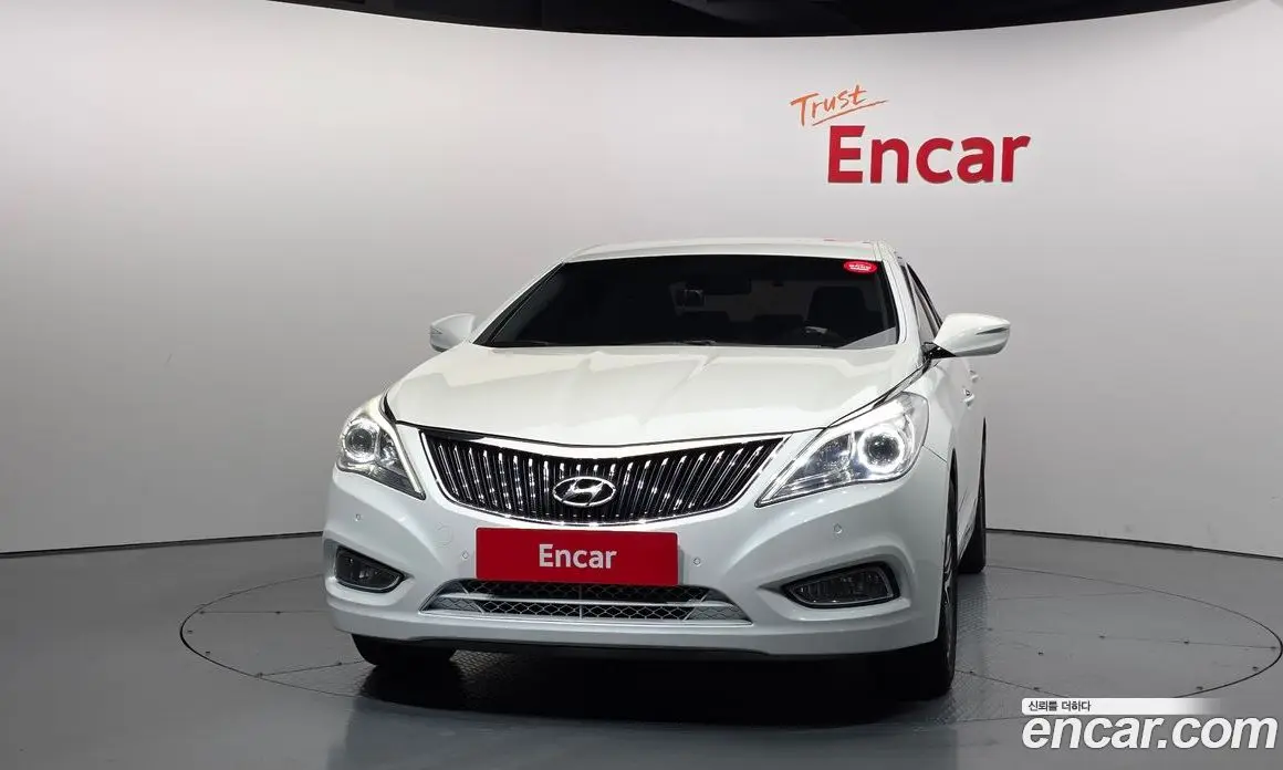 Hyundai Grandeur 2013 3.0 автомат (гидро), фото 3