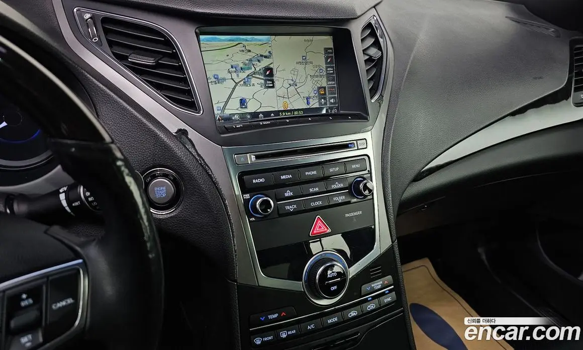 Hyundai Grandeur 2014 2.4 автомат (гидро), фото 16 Hyundai Grandeur 2014 2.4 автомат (гидро), фото 16