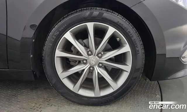Hyundai Grandeur 2014 2.4 автомат (гидро), миниатюра 5 Hyundai Grandeur 2014 2.4 автомат (гидро), миниатюра 5