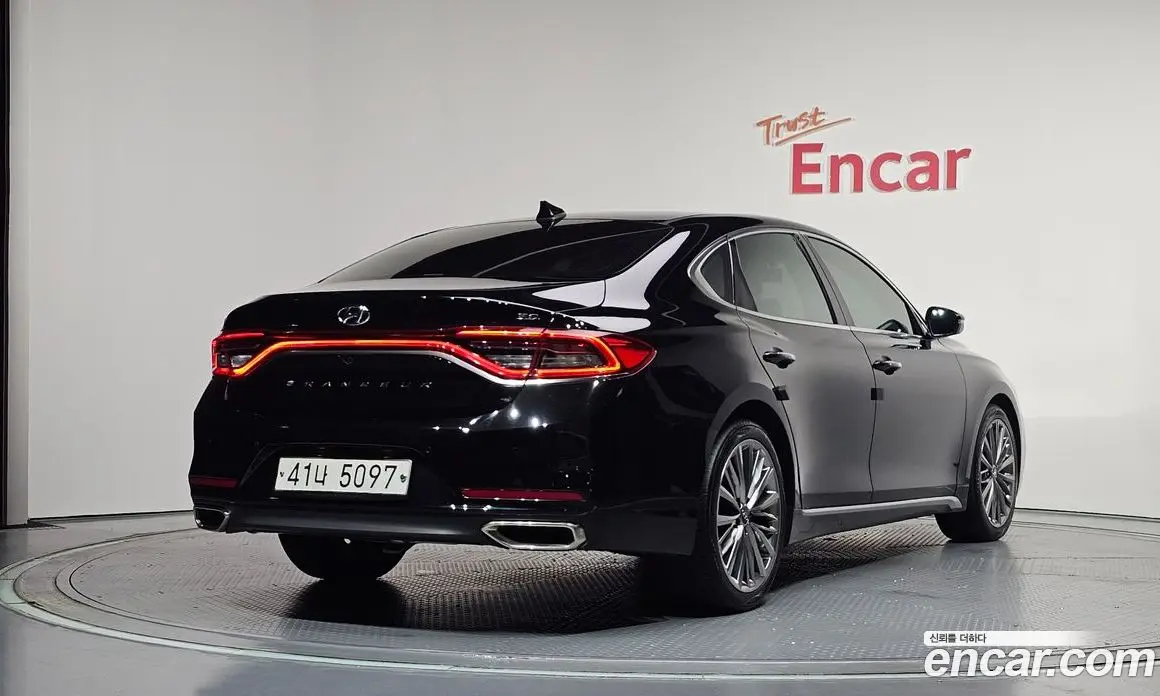 Hyundai Grandeur 2017 3.0 автомат (гидро), фото 2 Hyundai Grandeur 2017 3.0 автомат (гидро), фото 2