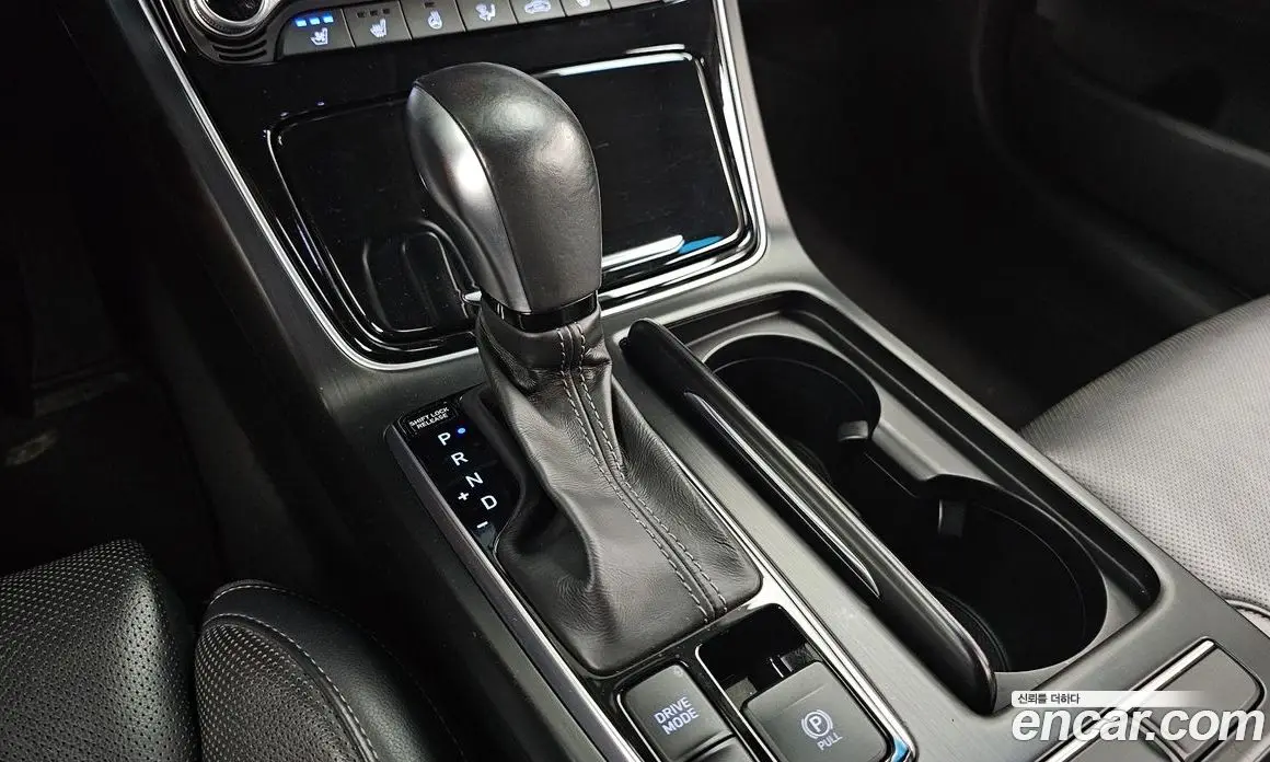 Hyundai Grandeur 2017 3.0 автомат (гидро), фото 12 Hyundai Grandeur 2017 3.0 автомат (гидро), фото 12