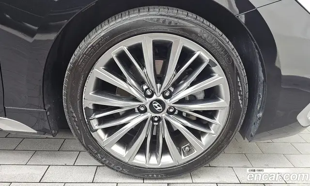 Hyundai Grandeur 2017 3.0 автомат (гидро), миниатюра 7 Hyundai Grandeur 2017 3.0 автомат (гидро), миниатюра 7