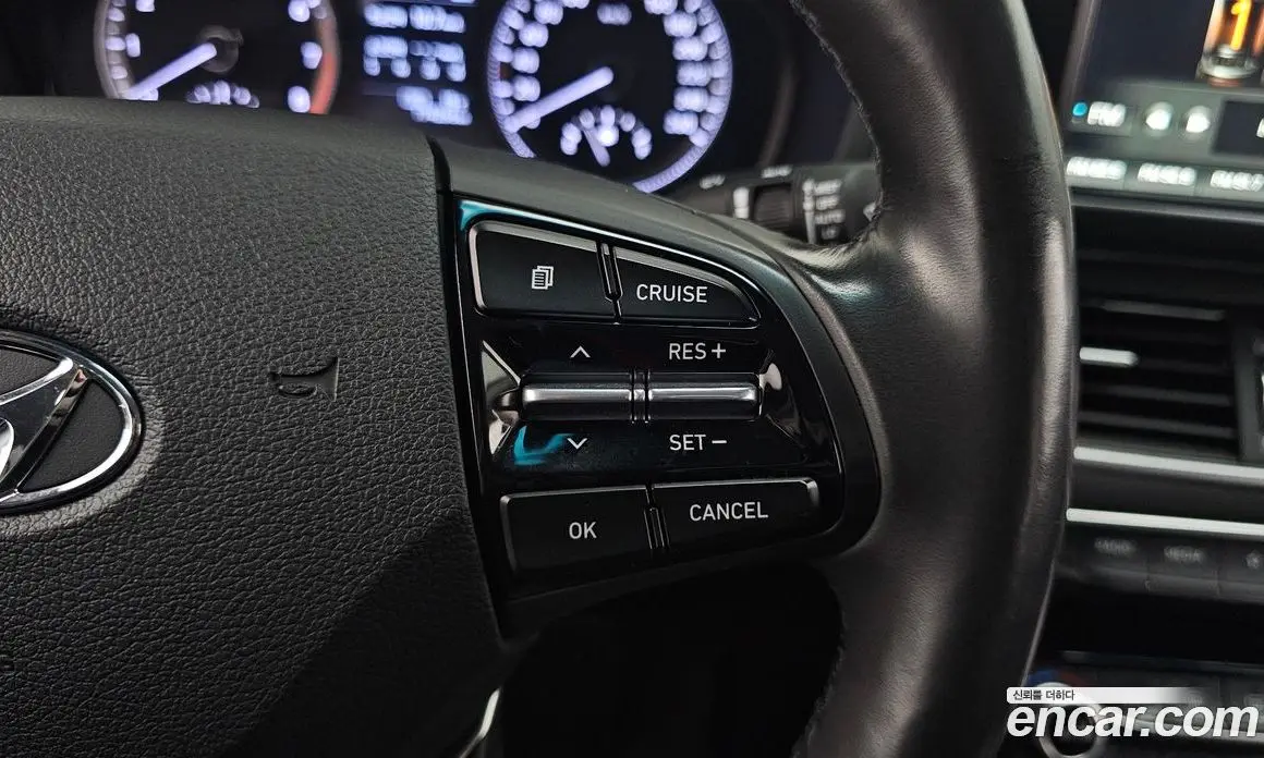 Hyundai Grandeur 2017 3.0 автомат (гидро), фото 18