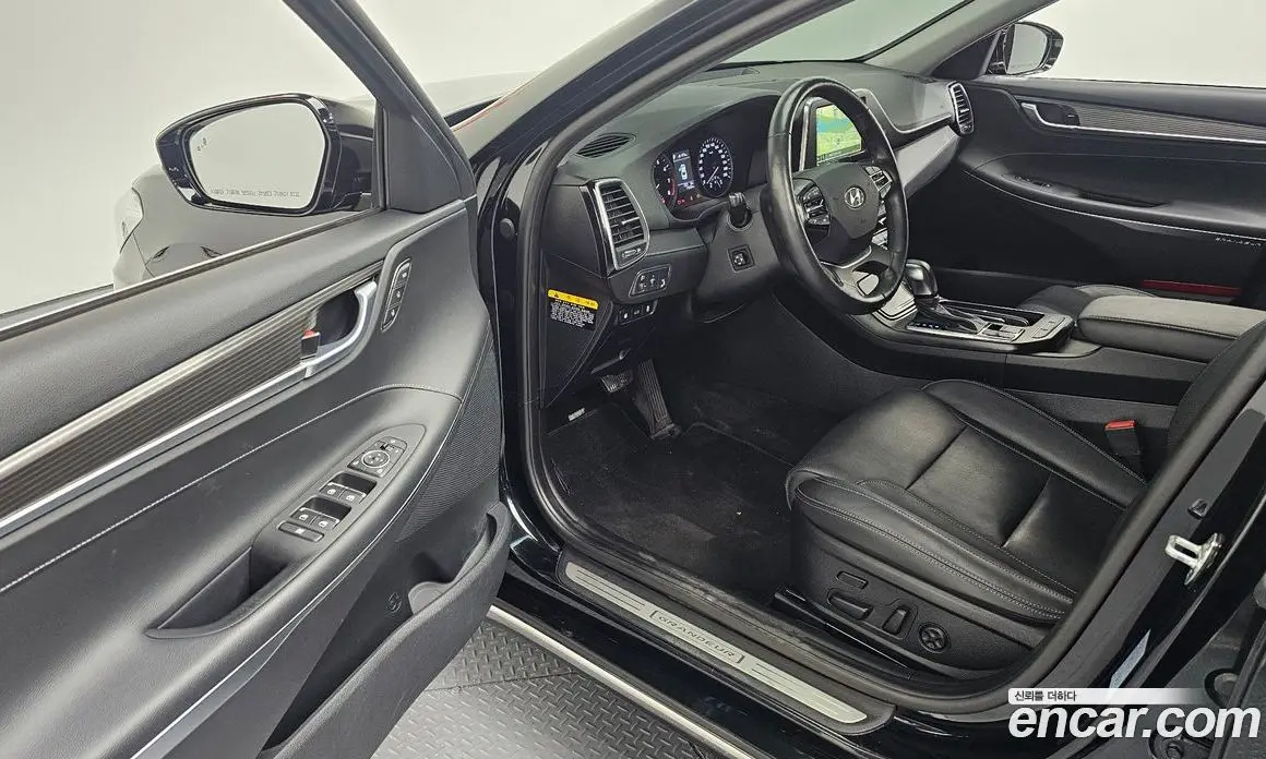 Hyundai Grandeur 2017 3.0 автомат (гидро), фото 10