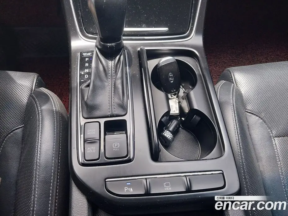 Hyundai Grandeur 2018 3.0 автомат (гидро), фото 12 Hyundai Grandeur 2018 3.0 автомат (гидро), фото 12