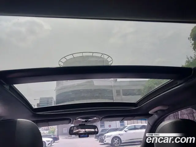 Hyundai Grandeur 2018 3.0 автомат (гидро), миниатюра 8 Hyundai Grandeur 2018 3.0 автомат (гидро), миниатюра 8