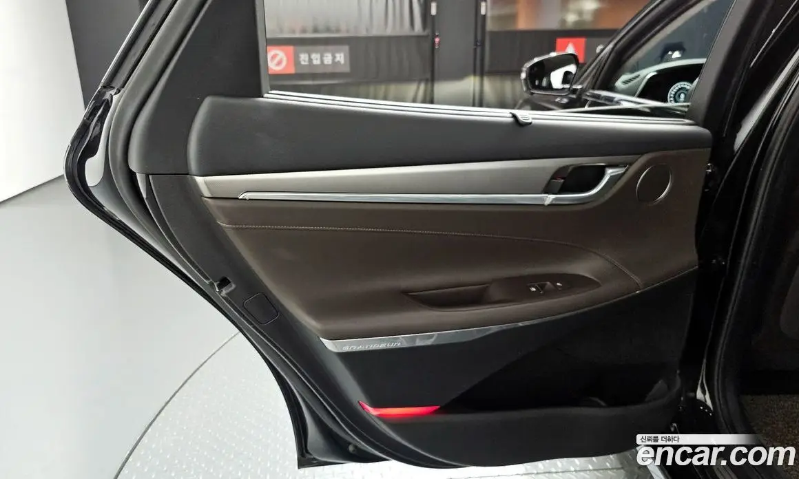 Hyundai Grandeur 2019 3.3 автомат (гидро), фото 15