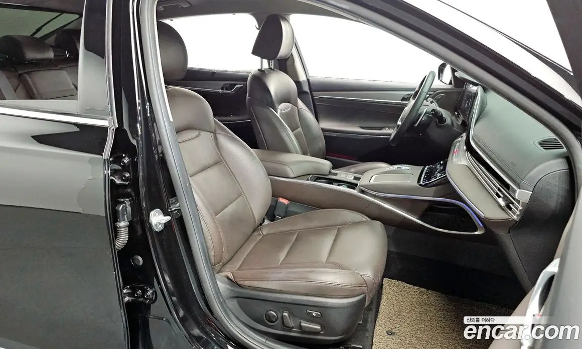 Hyundai Grandeur 2019 3.3 автомат (гидро), фото 18