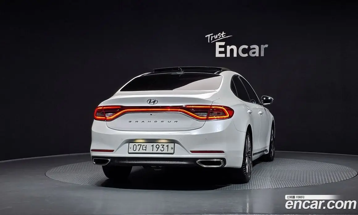 Hyundai Grandeur 2019 2.4 автомат (гидро), фото 4 Hyundai Grandeur 2019 2.4 автомат (гидро), фото 4