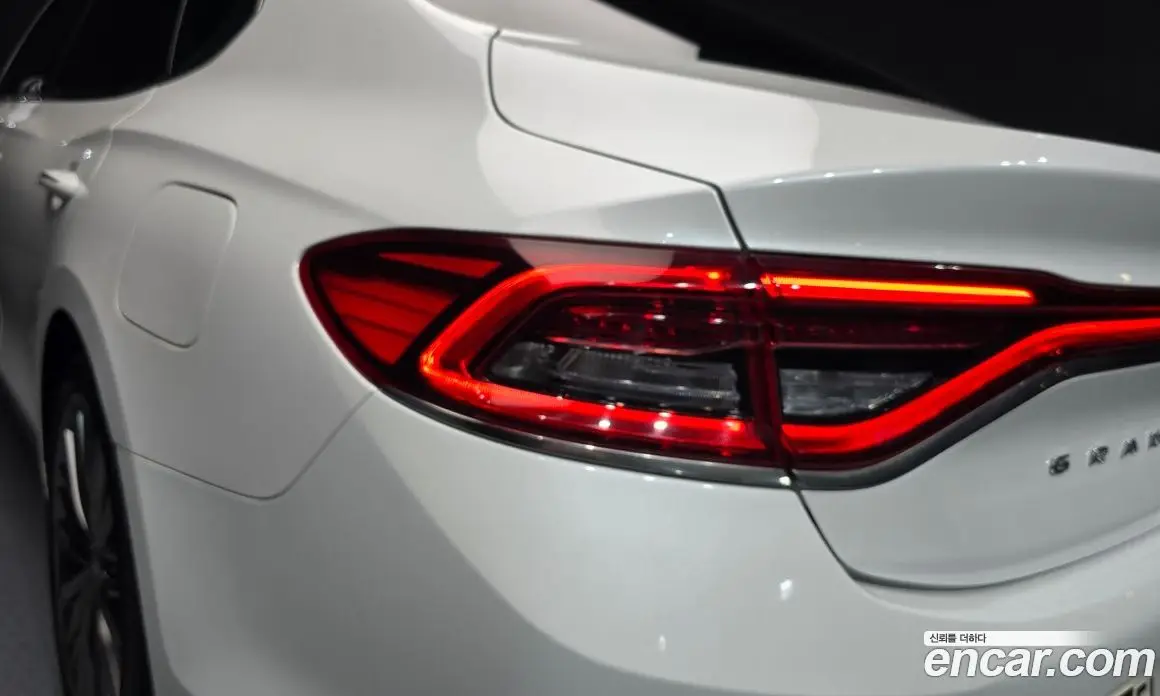 Hyundai Grandeur 2019 2.4 автомат (гидро), фото 9 Hyundai Grandeur 2019 2.4 автомат (гидро), фото 9