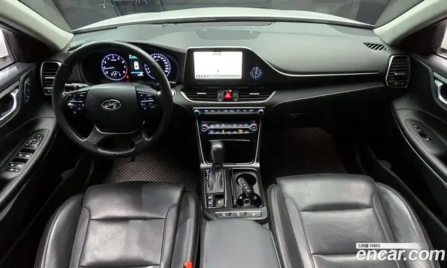 Hyundai Grandeur 2019 2.4 автомат (гидро), миниатюра 10 Hyundai Grandeur 2019 2.4 автомат (гидро), миниатюра 10
