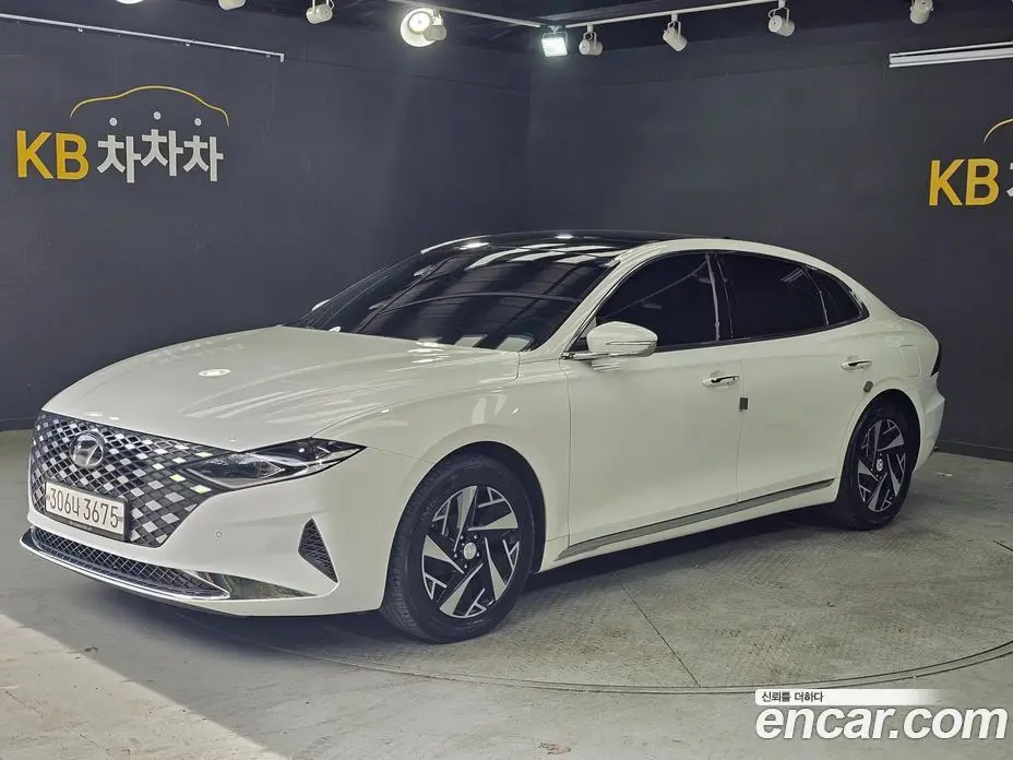 Hyundai Grandeur 2020 2.4 автомат (гидро), фото 1 Hyundai Grandeur 2020 2.4 автомат (гидро), фото 1