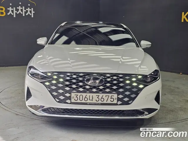 Hyundai Grandeur 2020 2.4 автомат (гидро), миниатюра 2 Hyundai Grandeur 2020 2.4 автомат (гидро), миниатюра 2