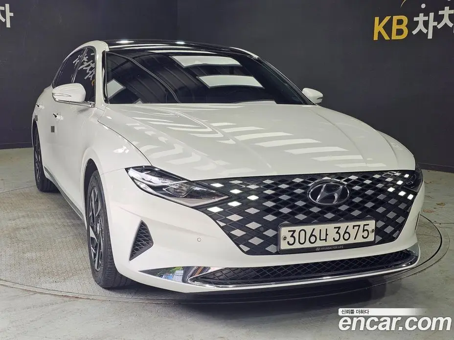 Hyundai Grandeur 2020 2.4 автомат (гидро), фото 3 Hyundai Grandeur 2020 2.4 автомат (гидро), фото 3