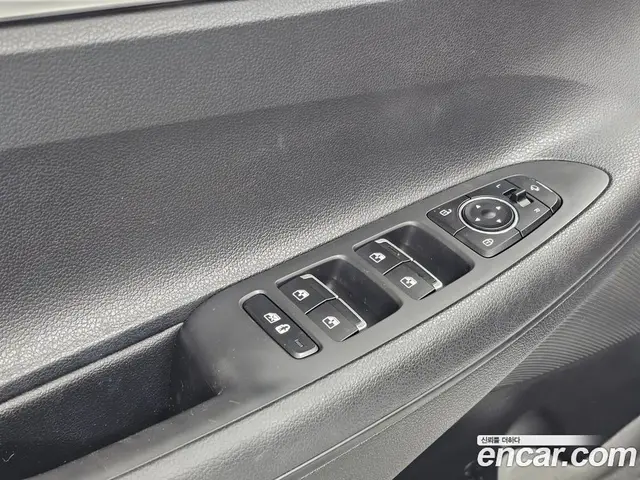Hyundai Grandeur 2020 2.4 автомат (гидро), миниатюра 9 Hyundai Grandeur 2020 2.4 автомат (гидро), миниатюра 9