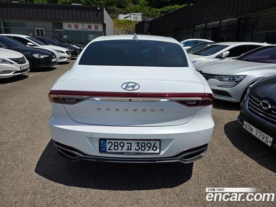 Hyundai Grandeur 2022 2.5 автомат (гидро), фото 4 Hyundai Grandeur 2022 2.5 автомат (гидро), фото 4
