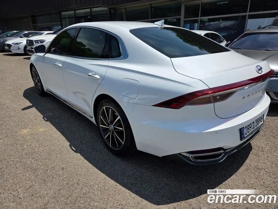 Hyundai Grandeur 2022 2.5 автомат (гидро), фото 6 Hyundai Grandeur 2022 2.5 автомат (гидро), фото 6