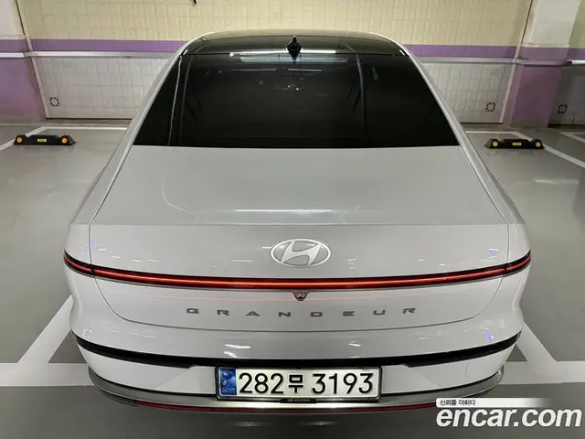 Hyundai Grandeur 2023 2.5 автомат (гидро), миниатюра 2