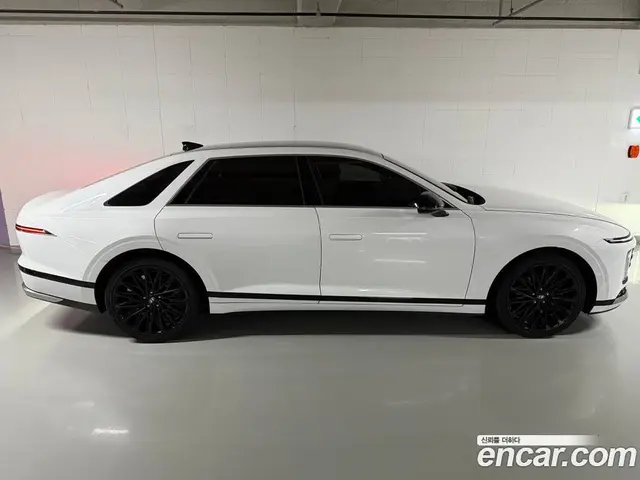 Hyundai Grandeur 2023 2.5 автомат (гидро), миниатюра 4