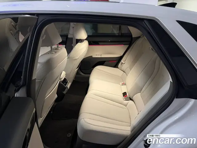 Hyundai Grandeur 2023 2.5 автомат (гидро), миниатюра 5