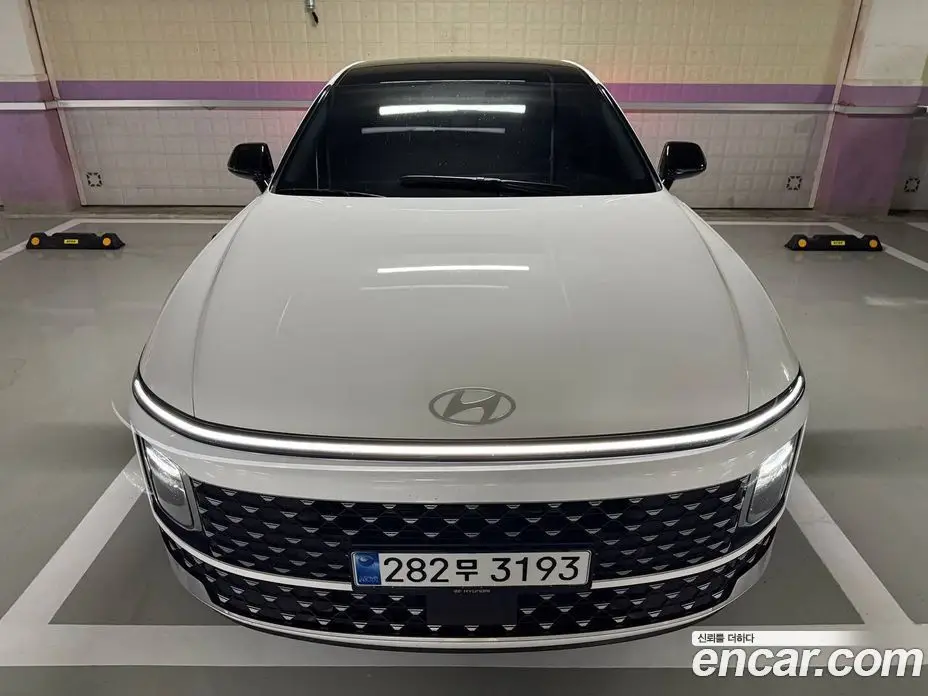 Hyundai Grandeur 2023 2.5 автомат (гидро), фото 7