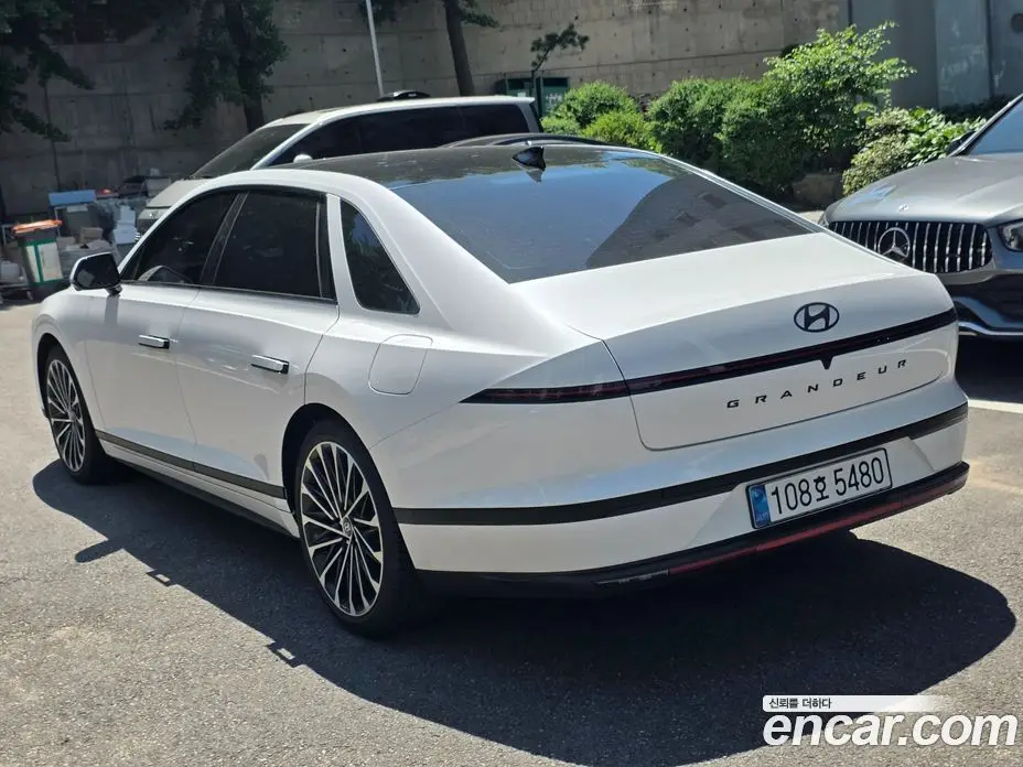 Hyundai Grandeur 2025 1.6 автомат (гидро), фото 6