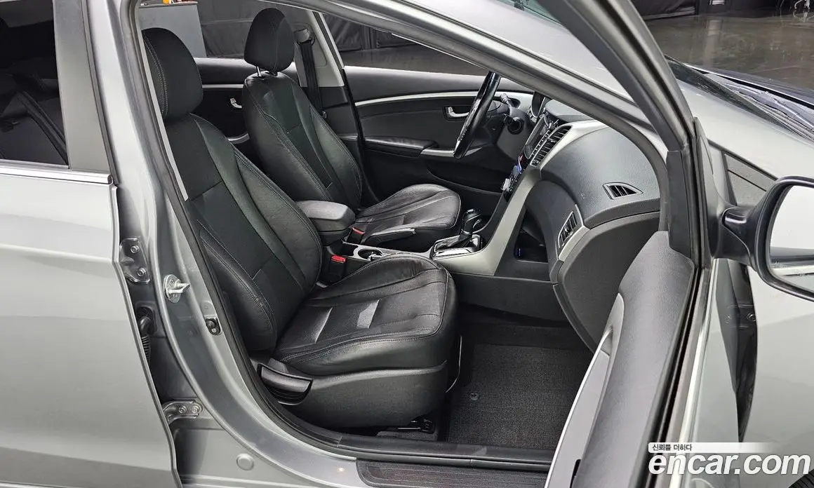 Hyundai i30 2014 1.6 автомат (гидро), фото 12