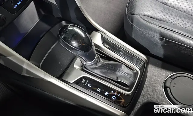 Hyundai i30 2015 1.6 автомат (гидро), миниатюра 11