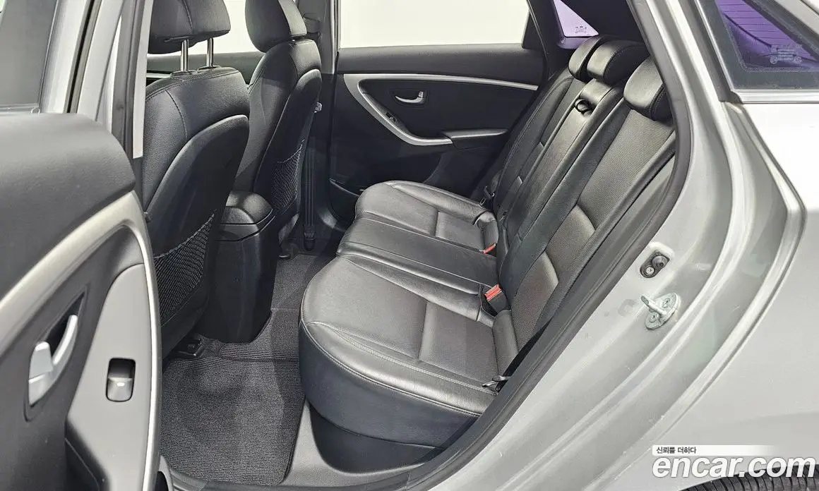 Hyundai i30 2015 1.6 автомат (гидро), фото 17