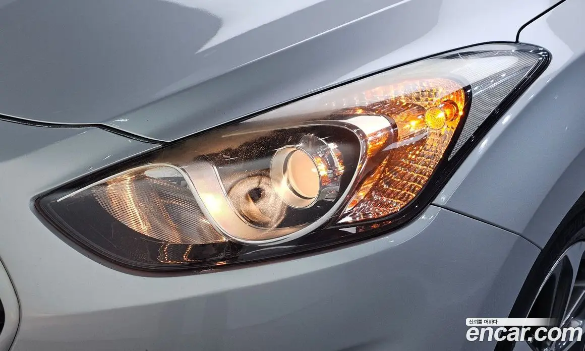 Hyundai i30 2015 1.6 автомат (гидро), фото 7