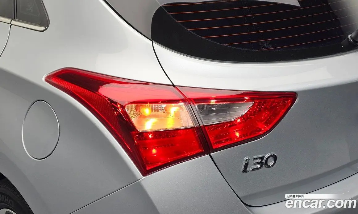 Hyundai i30 2015 1.6 автомат (гидро), фото 8