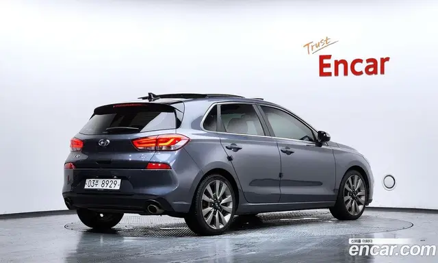 Hyundai i30 2017 1.6 автомат (гидро), миниатюра 2