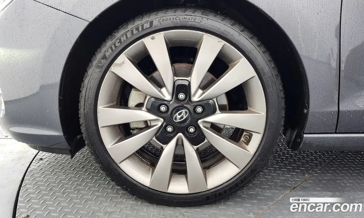 Hyundai i30 2017 1.6 автомат (гидро), фото 5