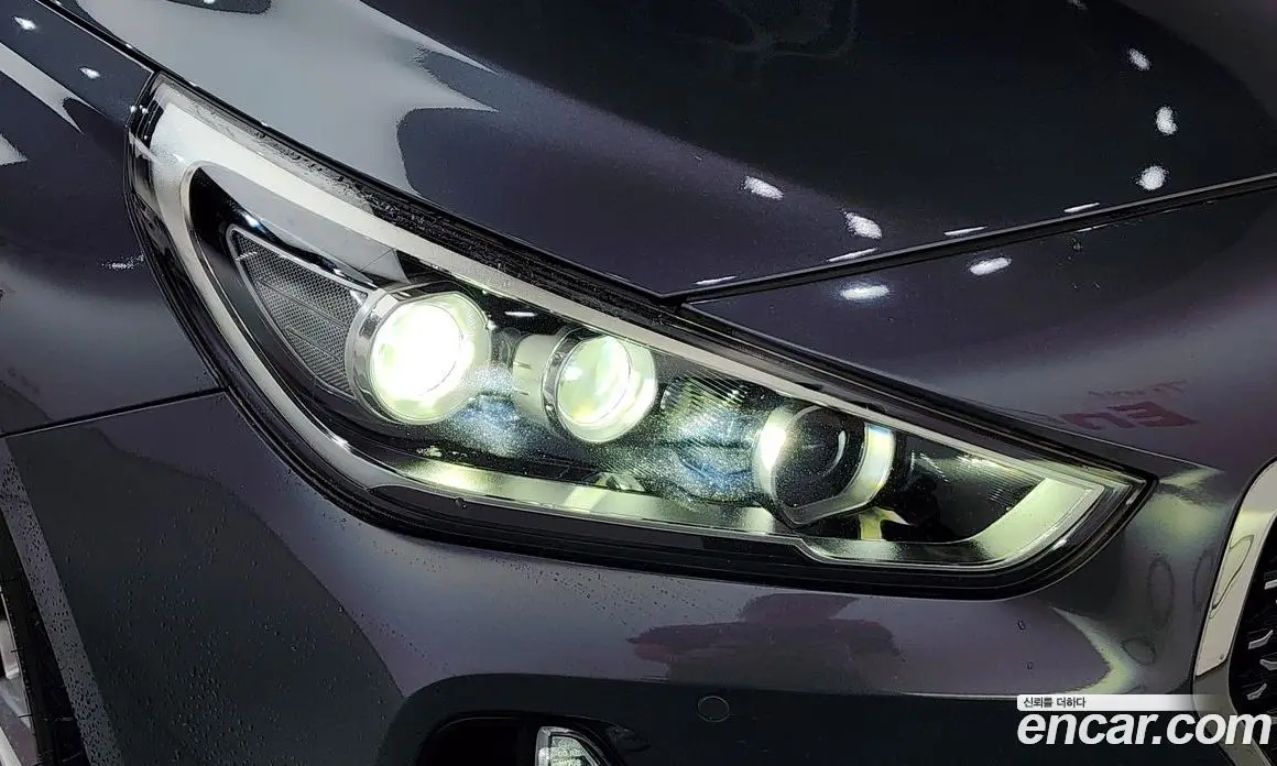 Hyundai i30 2017 1.6 автомат (гидро), фото 8