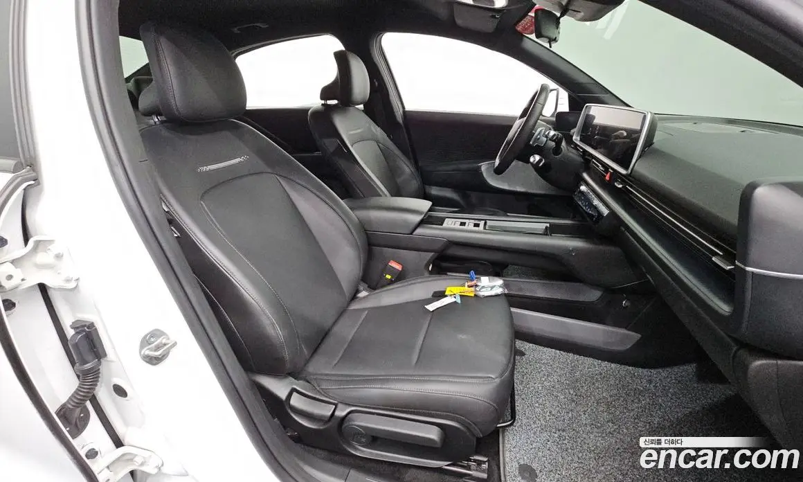 Hyundai Ioniq 6 2022 0.1 автомат (гидро), фото 15 Hyundai Ioniq 6 2022 0.1 автомат (гидро), фото 15