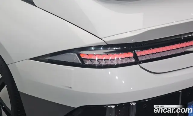 Hyundai Ioniq 6 2022 0.1 автомат (гидро), миниатюра 8 Hyundai Ioniq 6 2022 0.1 автомат (гидро), миниатюра 8