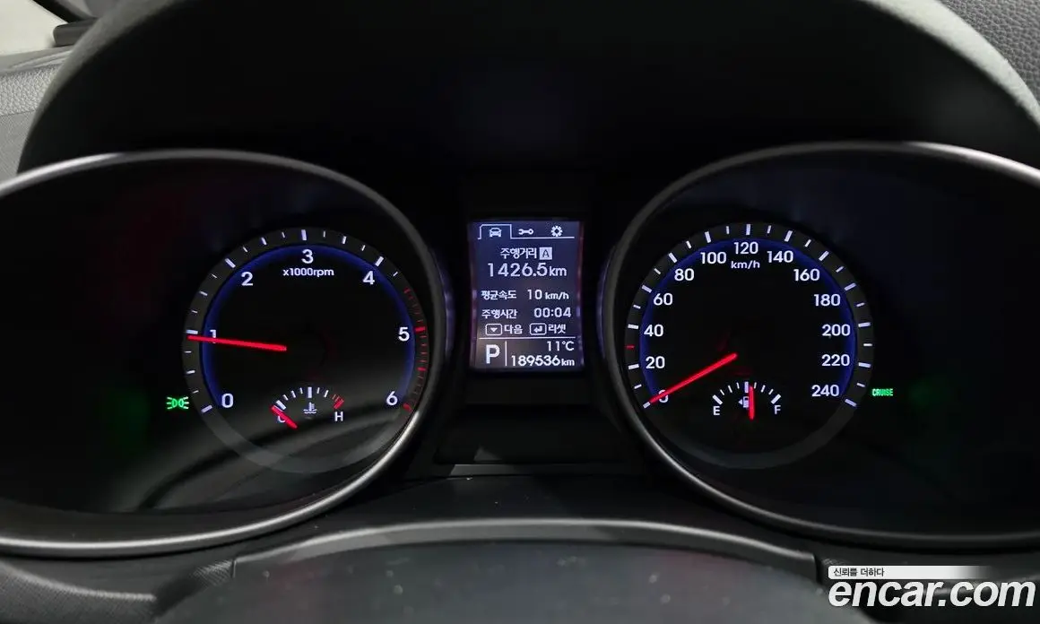 Hyundai Santa Fe 2013 2.0 автомат (гидро), фото 8