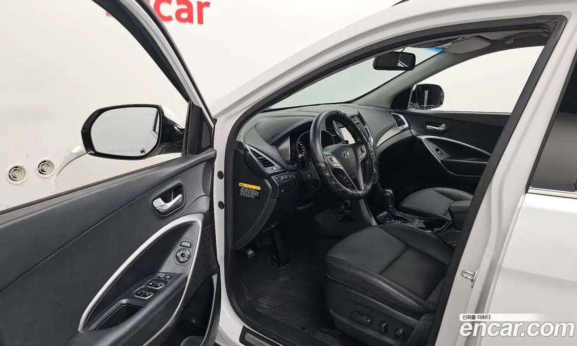 Hyundai Santa Fe 2015 2.0 автомат (гидро), фото 13