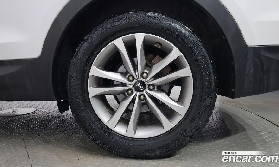 Hyundai Santa Fe 2015 2.0 автомат (гидро), фото 7