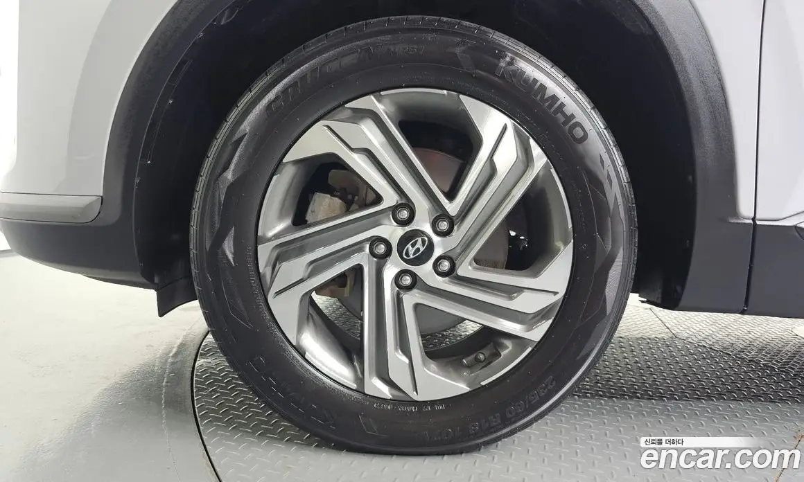 Hyundai Santa Fe 2020 2.2 автомат (гидро), фото 5