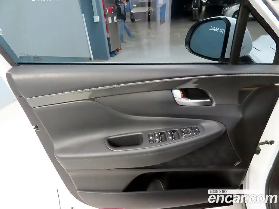 Hyundai Santa Fe 2022 2.2 автомат (гидро), фото 13