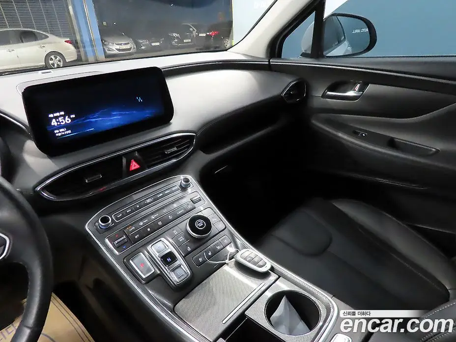 Hyundai Santa Fe 2022 2.2 автомат (гидро), фото 10